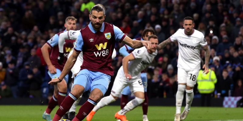 Đánh giá phong độ của Burnley Vs West Ham United