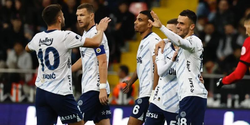 Phong độ thi đấu gần nhất của Fenerbahce vs Lyon